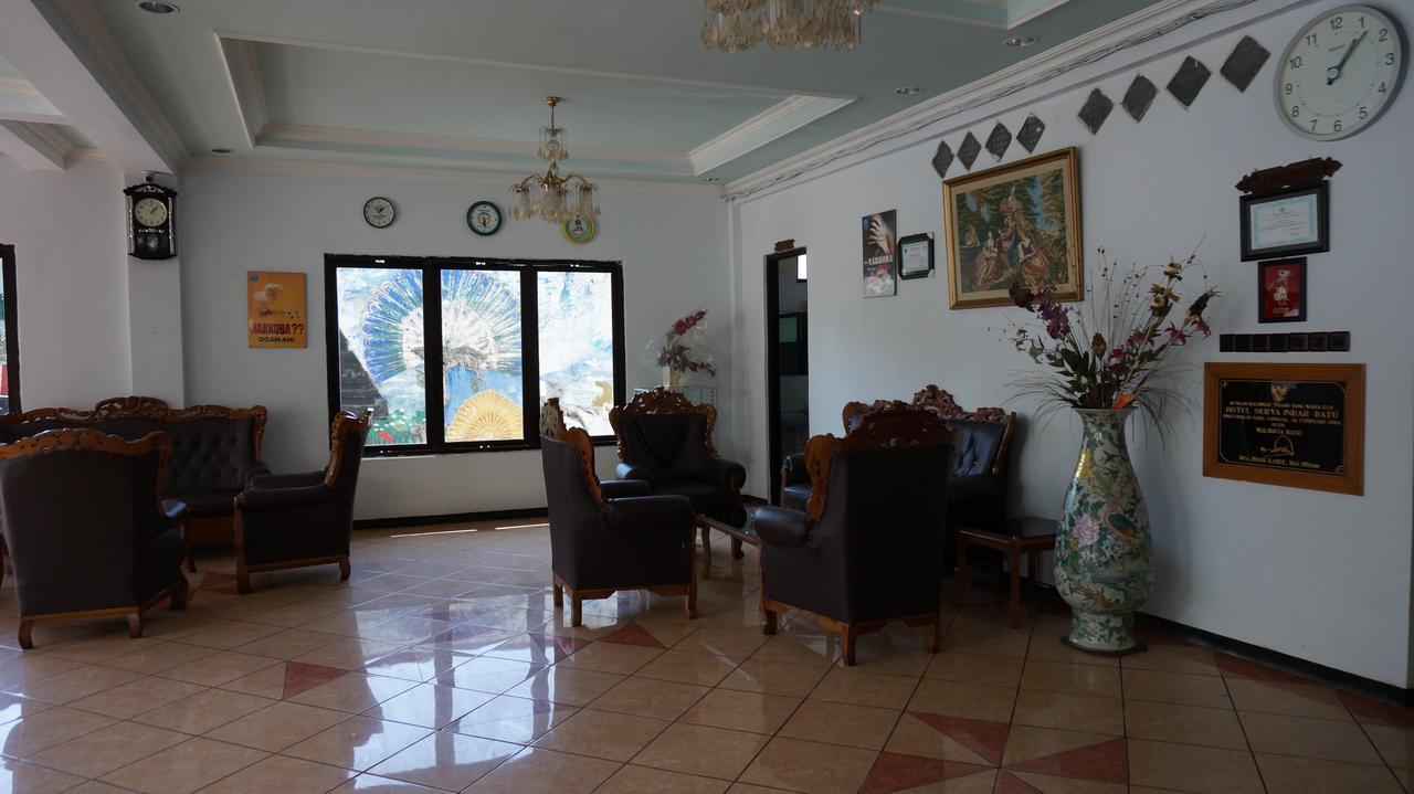 Hotel Surya Indah Batu Malang Exterior photo
